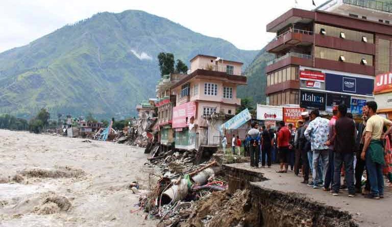 Himachal Pradesh and Uttarakhand Battle Adverse Weather